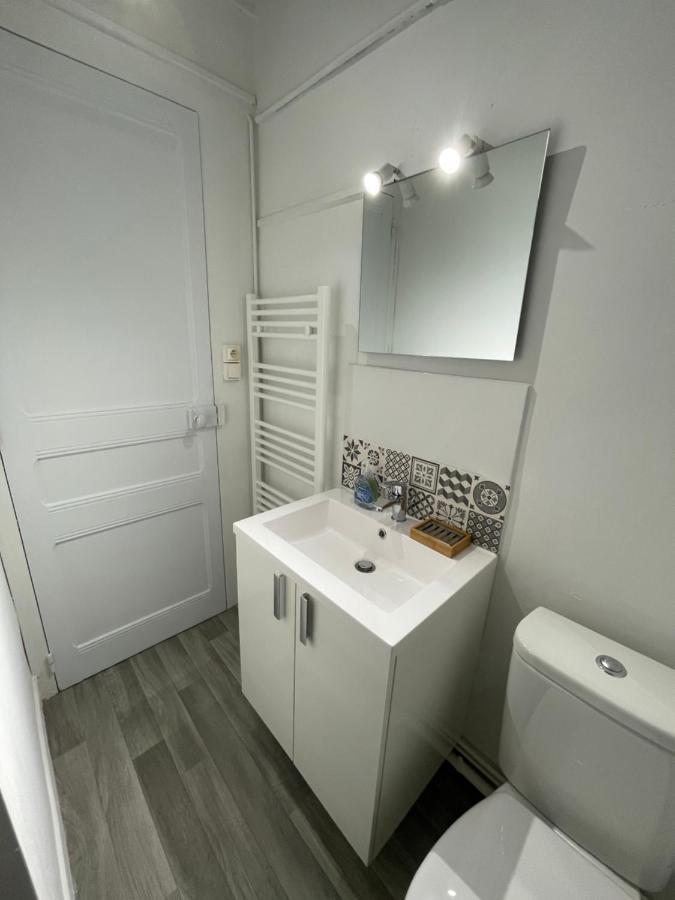 Апартаменты Confortable T3 Proche De La Gare Et Du Polygone Безье Экстерьер фото